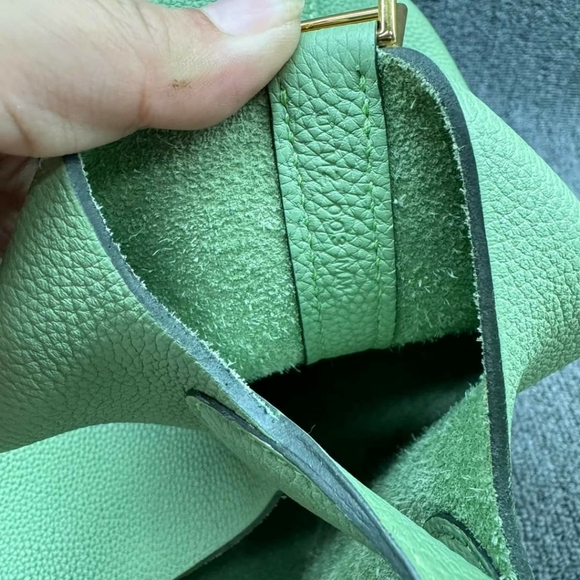 100% Authentic Hermes Picotin Green Leather Tote - Picture 15 of 16